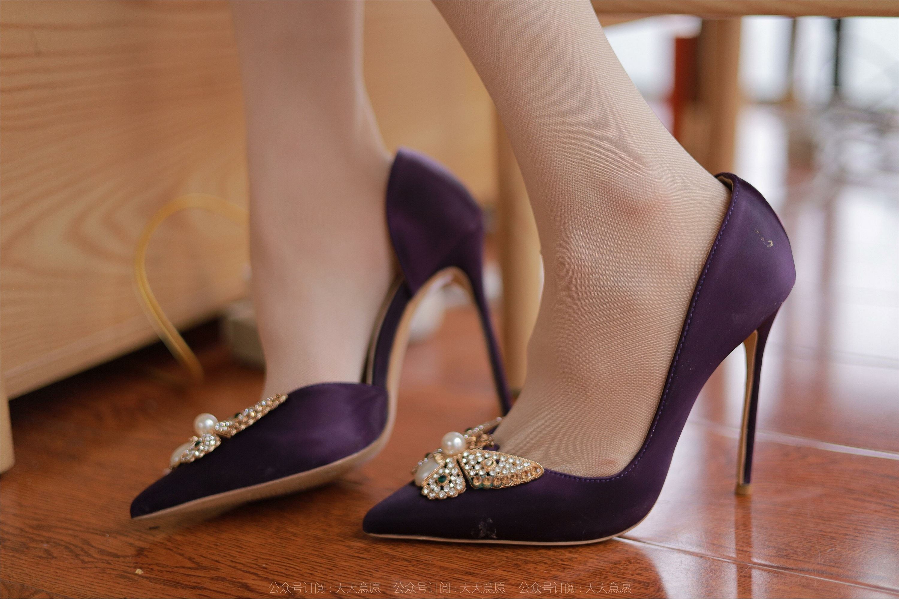 IESS异思趣向  2022.04.21 丝享家 1066：小六《美女搬砖》